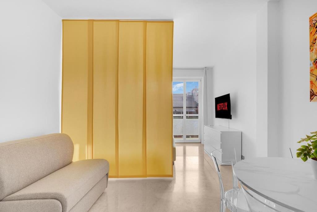 Yellow Flat Central Milano Eksteriør bilde